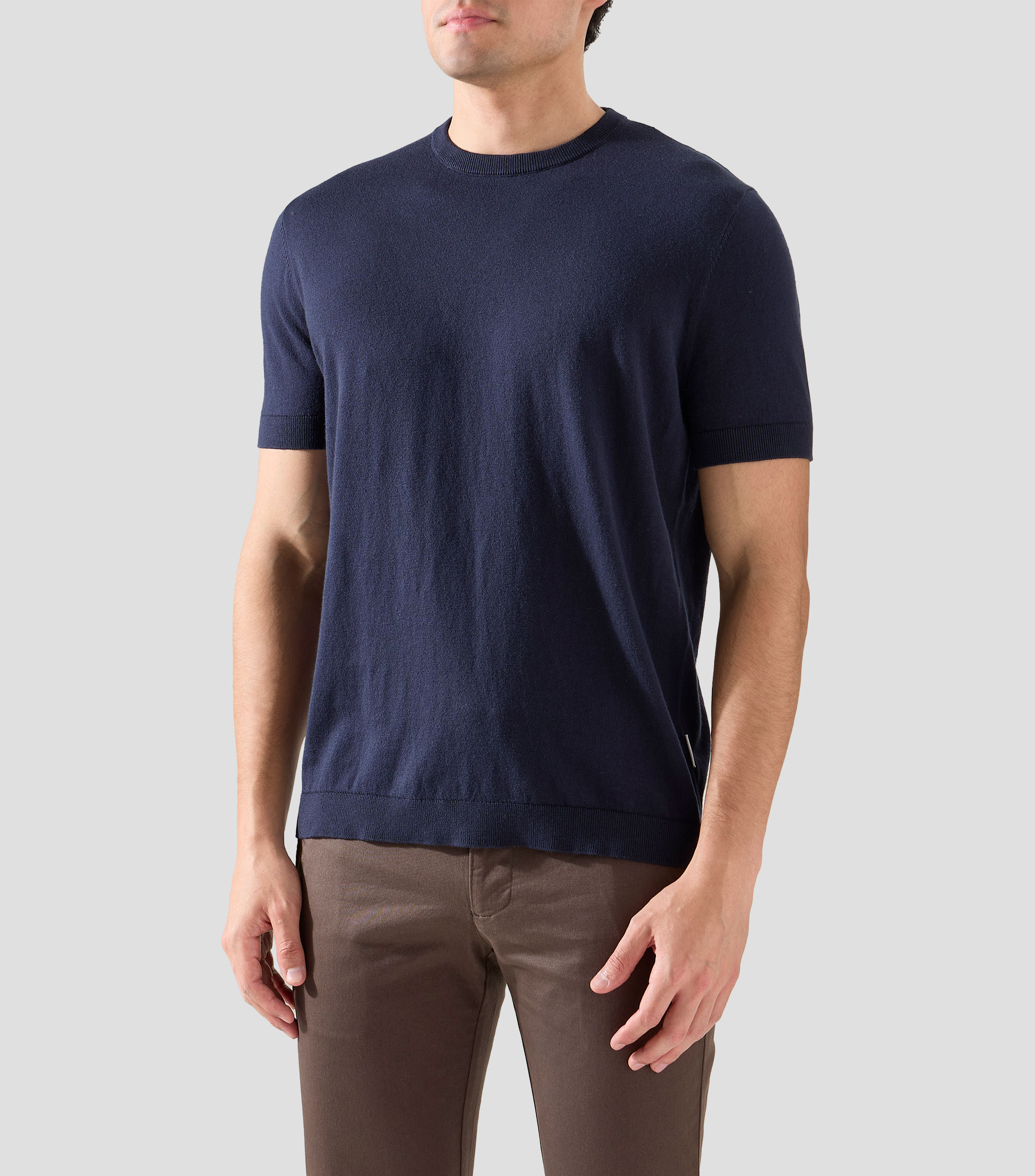 Playera de cuello redondo con manga corta lisa Hombre